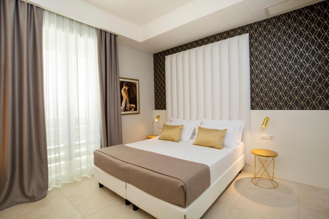 Hotel Cenisio Rimini Exterior photo